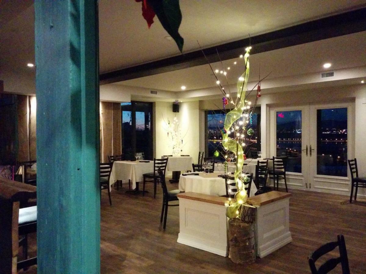 Les Ancetres Auberge & Restaurant St-Pierre-de-l'Île-d'Orléans Exterior foto